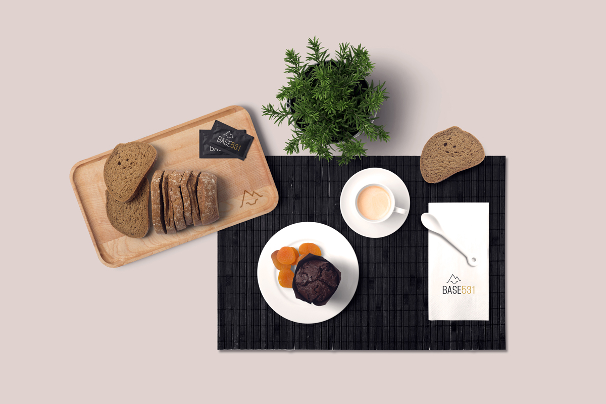 Base 531, set colazione