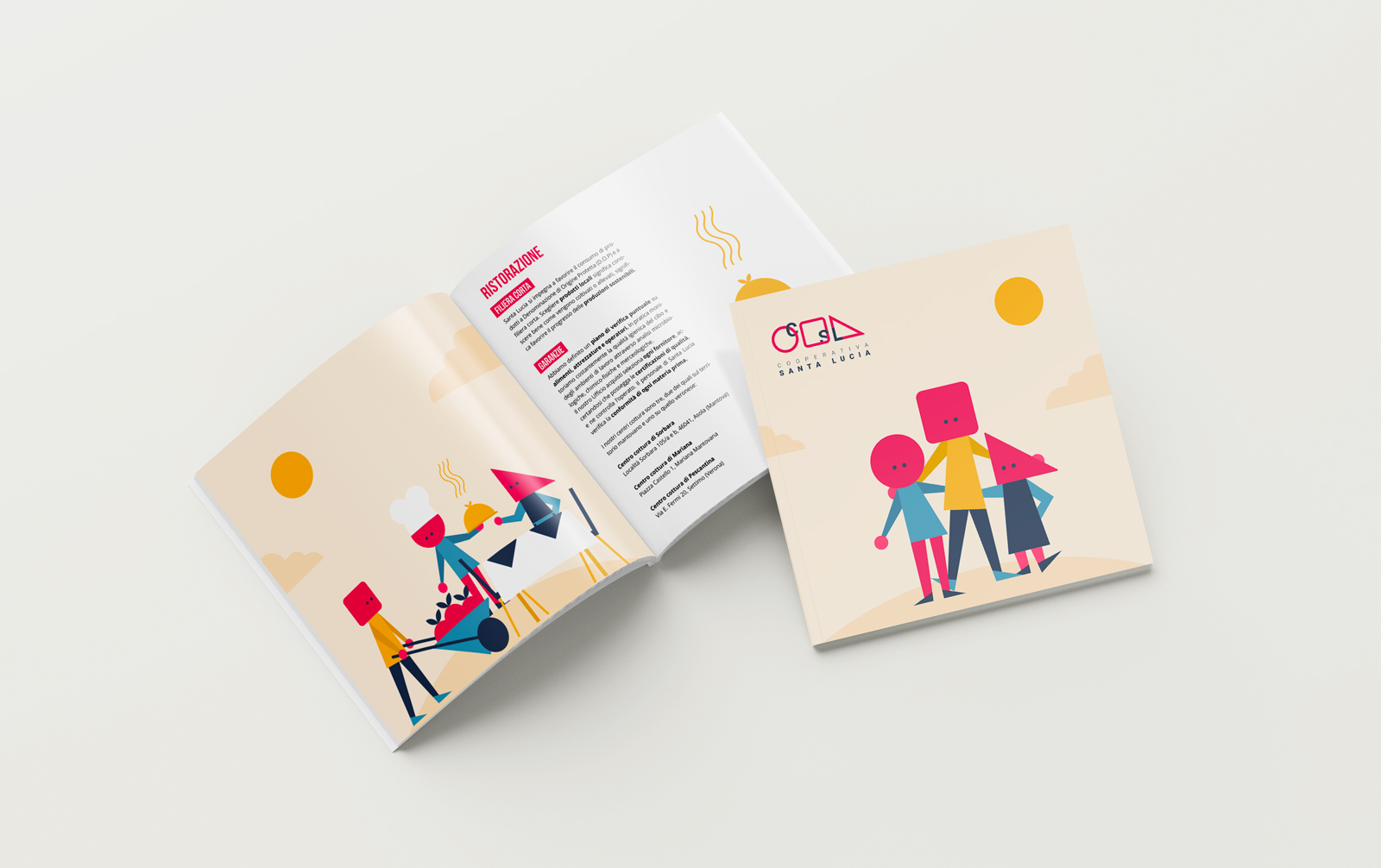 foto della brochure istituzionale: a sinistra si vedono due pagine interne, a destra la copertina